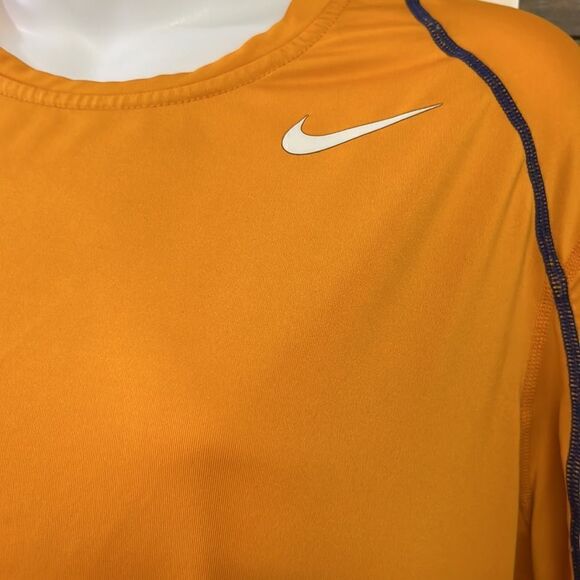 Nike Pro Dri-FIT Men's Bright Orange Short Sleeve Gym Training FITTED Shirt- Med - Picture 2 of 9